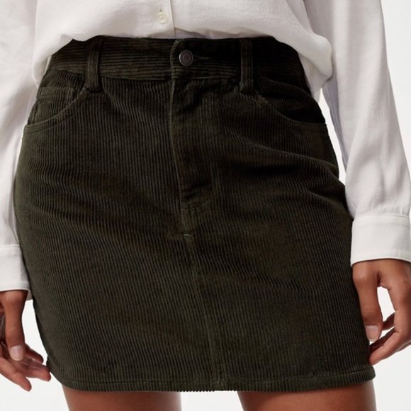 Aritzia Dark Green Corduroy Mini Skirt - Picture 3 of 8